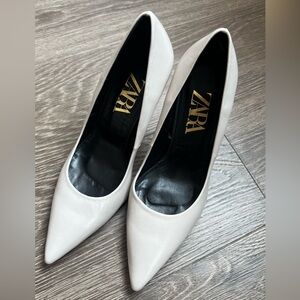 Stiletto shoes from Zara